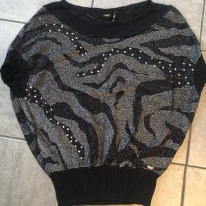 Guess sweater